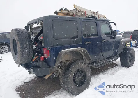 2013 Jeep Wrangler Unlimited Rubicon из США, поврежденный, VIN 1C4BJWFG6DL572949